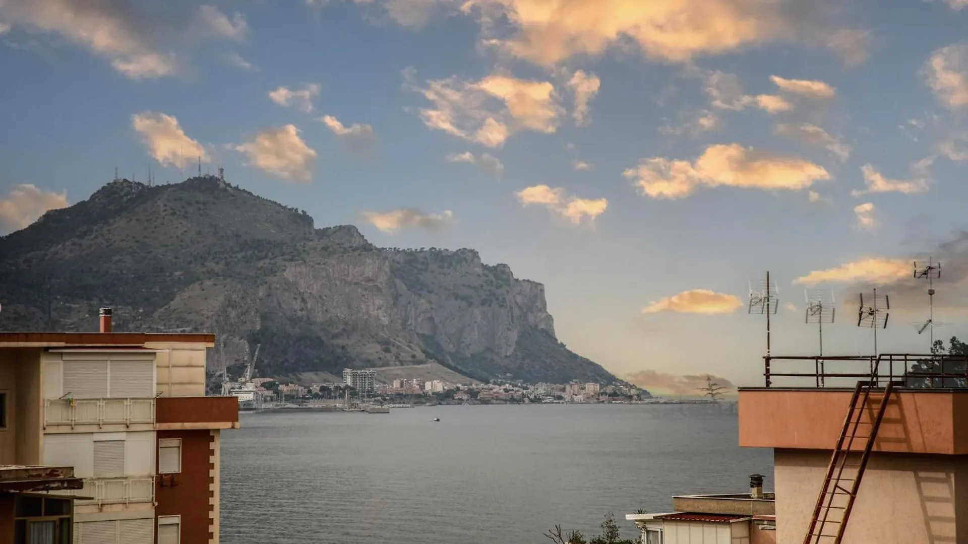 King'S House Apartments Palermo 0*,  Italië